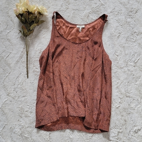 Joie Tops - Joie 100% Silk Burnt Orange Geometric Sleeveless‎ Blouse Size XS